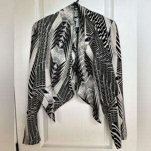 H&M Bolero Blazer-high-low-small shoulder pads-flowy open front-size 2 US-print